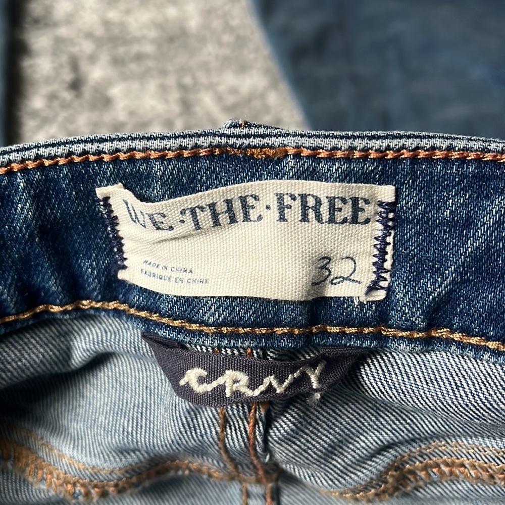 Free People We The Free curvy flare jeans - Picture 12 of 13